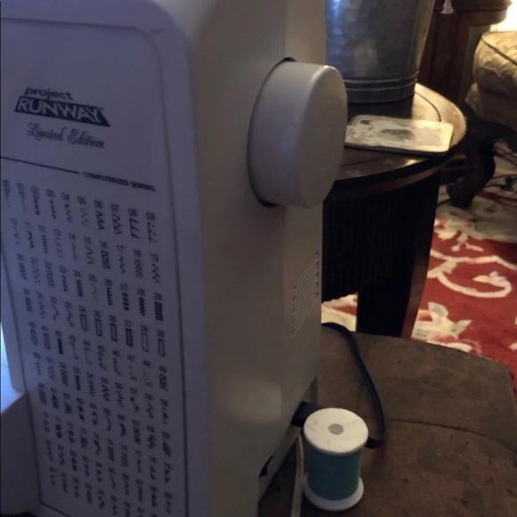 Brother project runway sewing machine - Picture 8 of 8